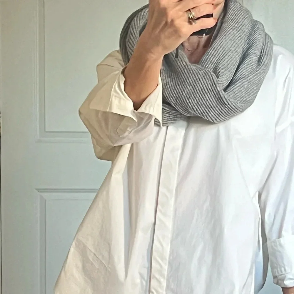 J.Crew 100% cashmere infinity scarf in gray